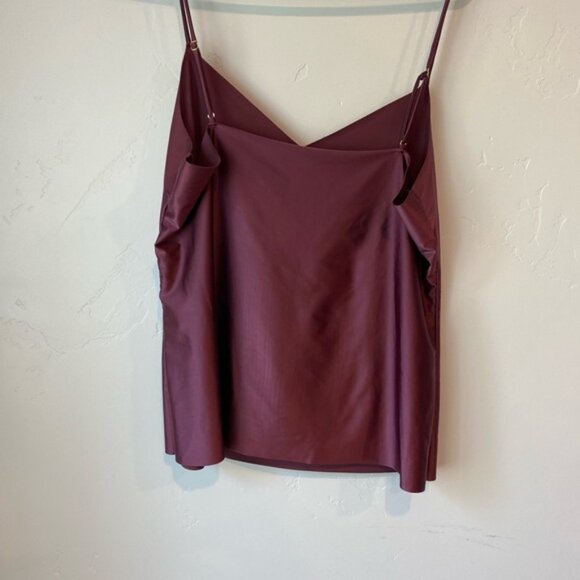 Commando Women’s Cabernet Smooth Satin Camisole L72722 Size Medium - Picture 2 of 5
